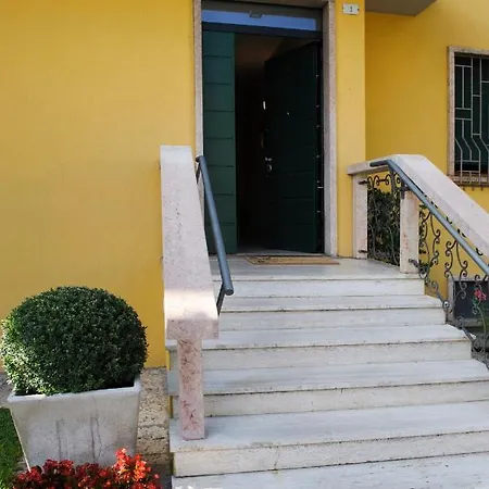 Apartment Casa Betty *